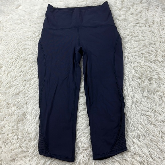 Lululemon Lean In Crop (17") Midnight Navy - Picture 1 of 7